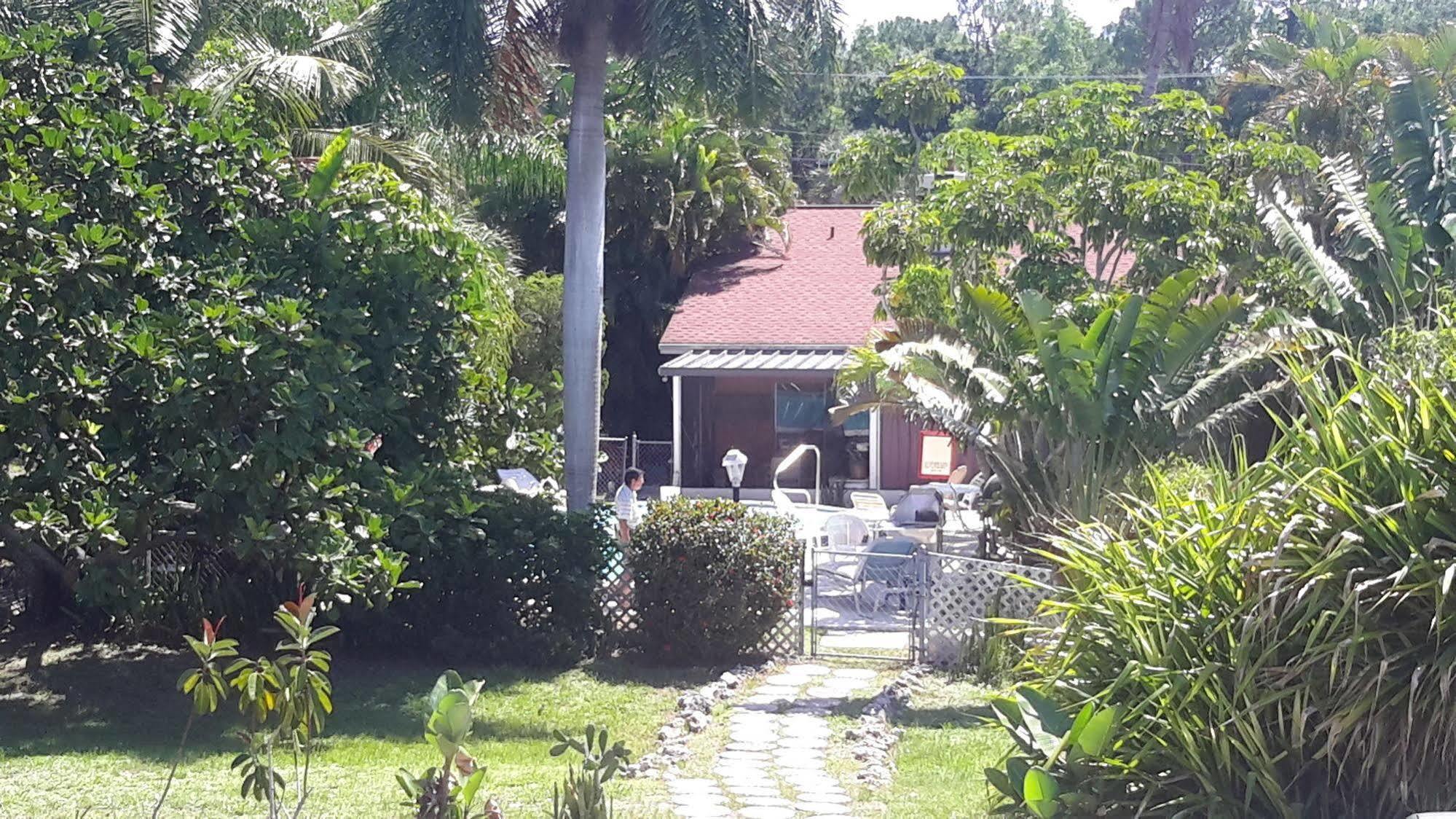 Conty'S Motel Naples Zewnętrze zdjęcie